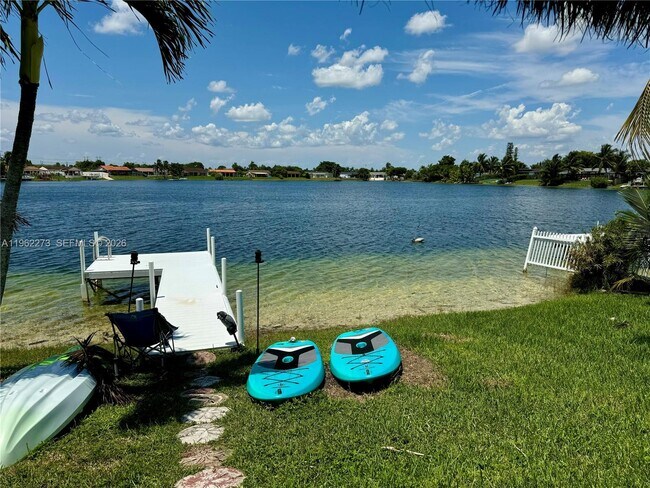 Photo - 13351 SW 46th St