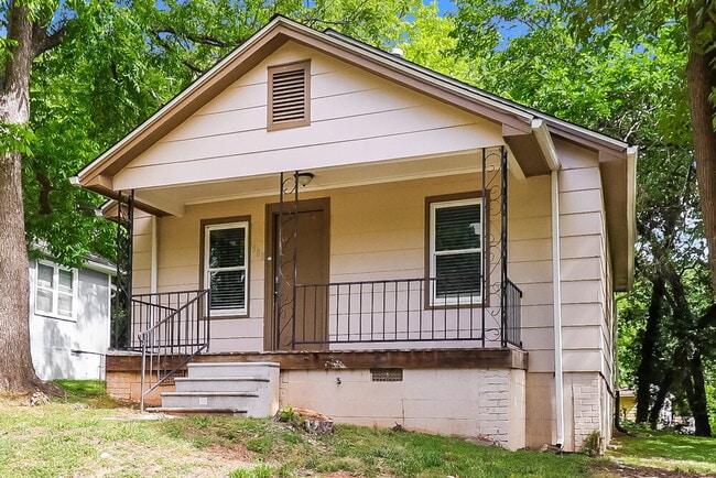 Photo - 508 W Allison Ave