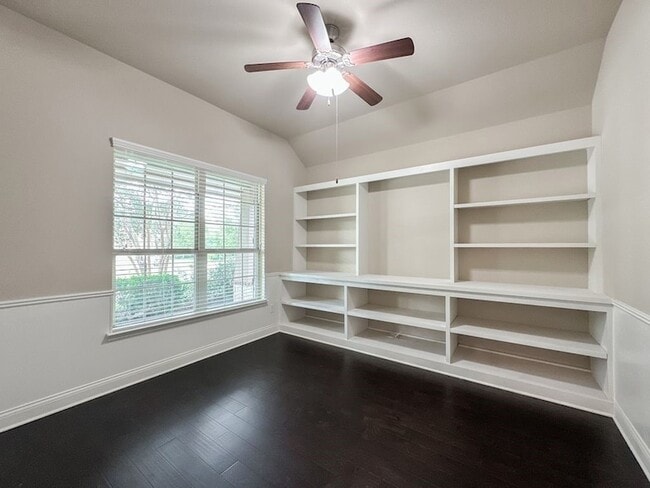 Photo - 10 Pilot Rock Pl