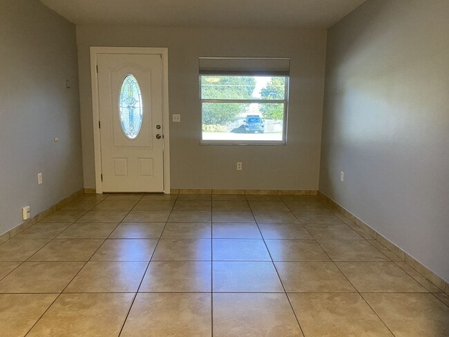 Photo - Charming 3-Bedroom Duplex in the Heart of ...