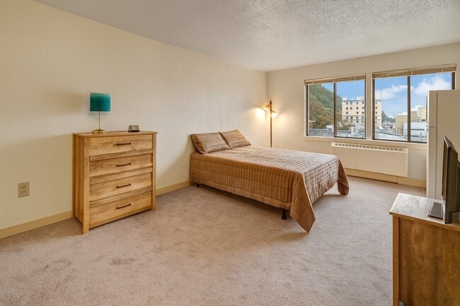 Photo - Mendenhall Tower