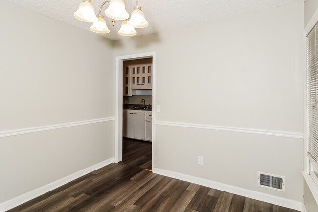 Photo - 651 Cedar Field Ln