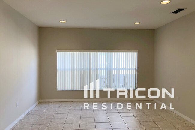 Photo - 3228 Coconut Grove Rd