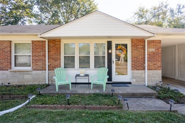 Photo - 4464 Mohegan Dr