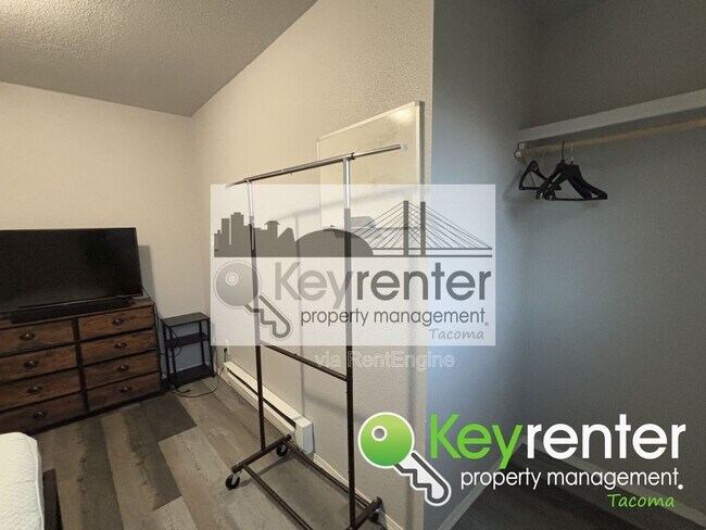 Photo - 228 E 62nd St