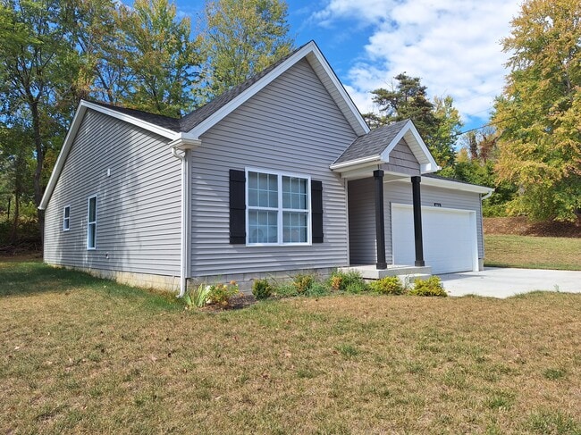 Building Photo - 4612 Clayton Terrace Rental