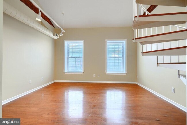 Photo - 2639 Boston St Unit 305