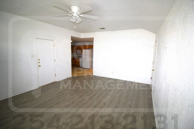 Photo - 1710 Aztec Trce Unit B