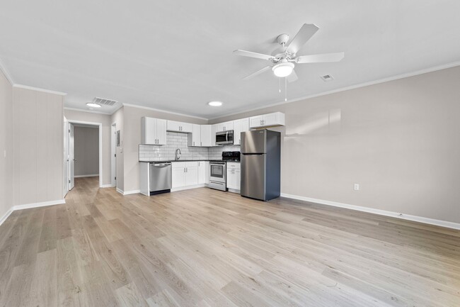 Photo - Gorgeously Renovated Apartments - Warm up ... Unit 150-3