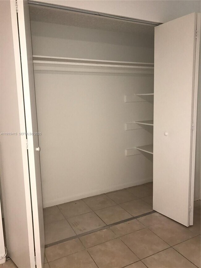 Photo - 2525 Polk St Unit 2