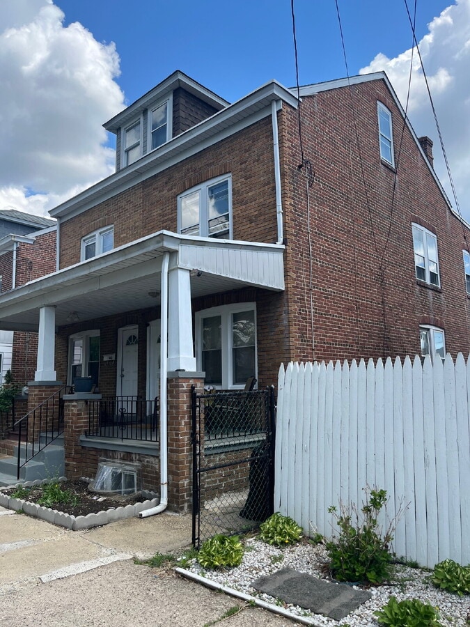 Photo - "Spacious 4-Bed Townhouse with Gleaming Hardwood Floors in Trenton's Heart!"