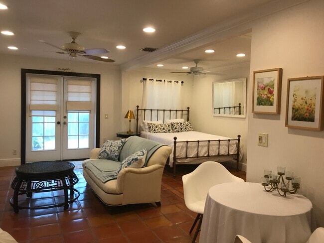 COTTAGE - 4100 S Olive Ave Apartamentos Unidad 250 Malverne rd WPB 33405