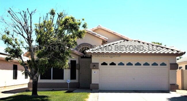 Building Photo - 687 E Baylor Ln
