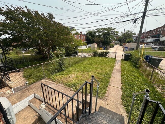 Photo - 3725-FLOOR-3725-FLOO1 BONVIEW Ave