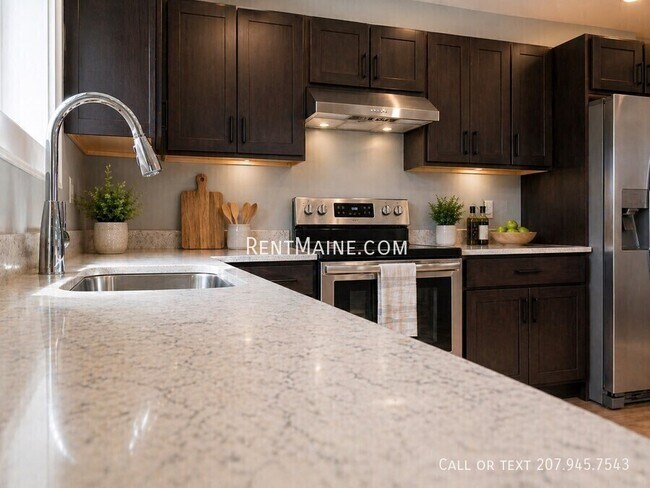 599 Pine Tree Rd Unit 3