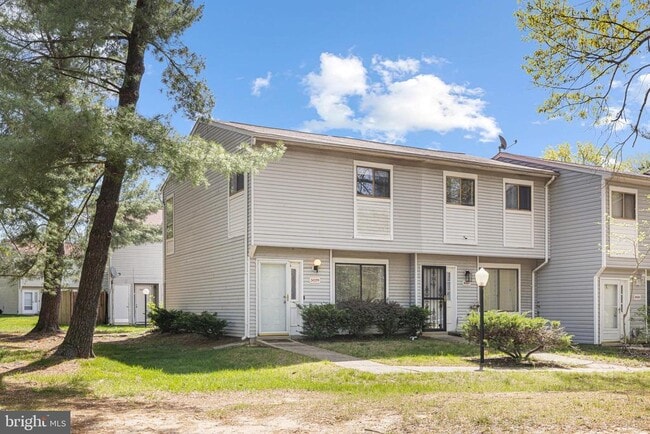 Building Photo - 3029 Heathcote Rd Rental