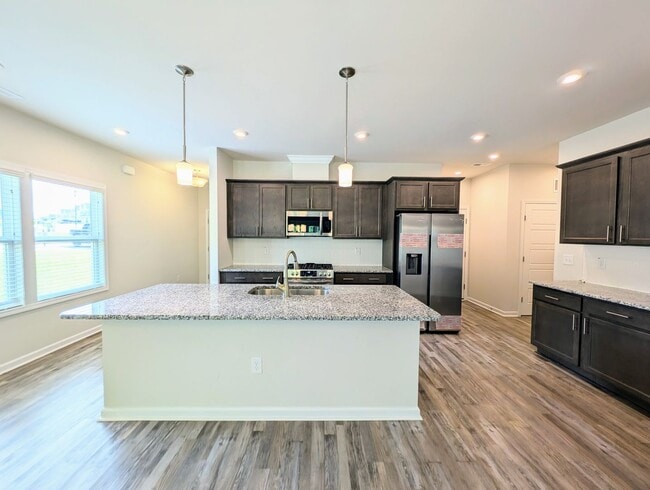 Photo - Stunning 4BR/3.5BA End Unit Townhome in Wa...