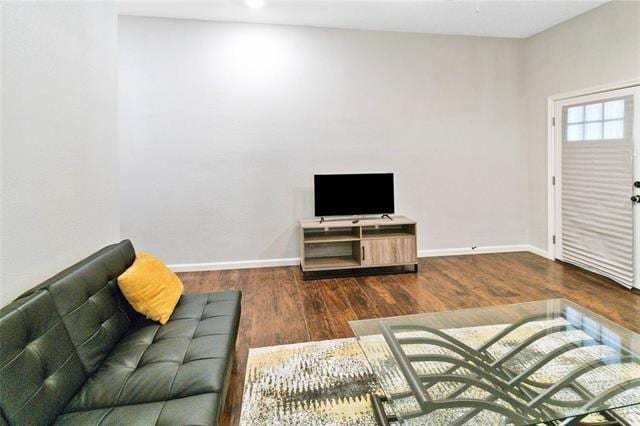 Photo - 5524 Junius St