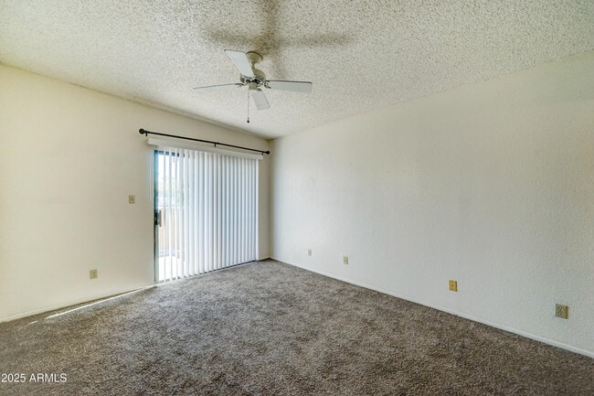 Photo - 5757 W Eugie Ave Unidad 2032