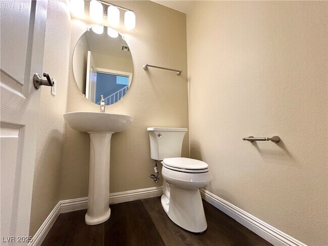 Photo - 3786 Corpolo Ave