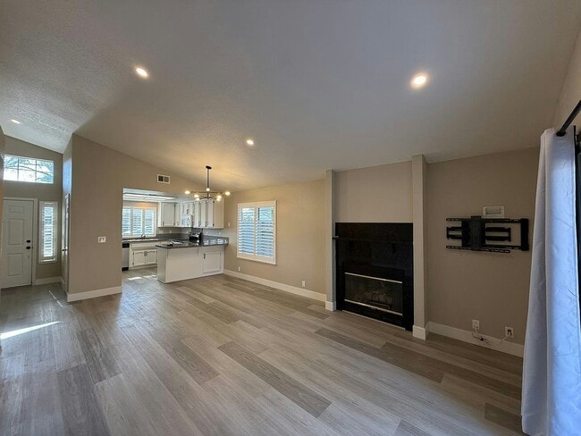 Photo - 1709 Nighthawk Way