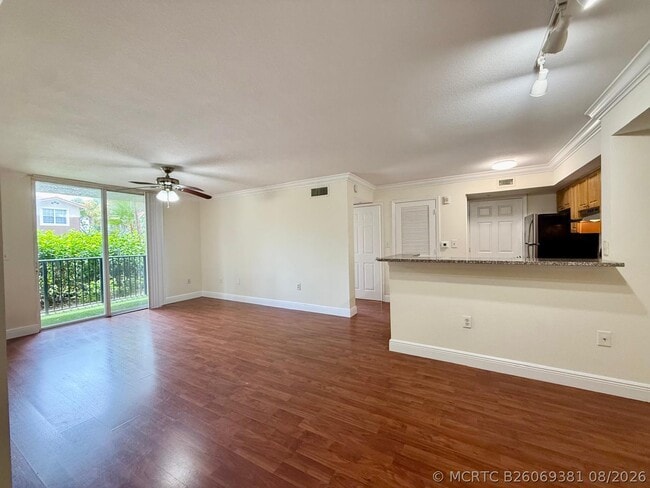 Building Photo - 15135 Michelangelo Blvd Unit 105