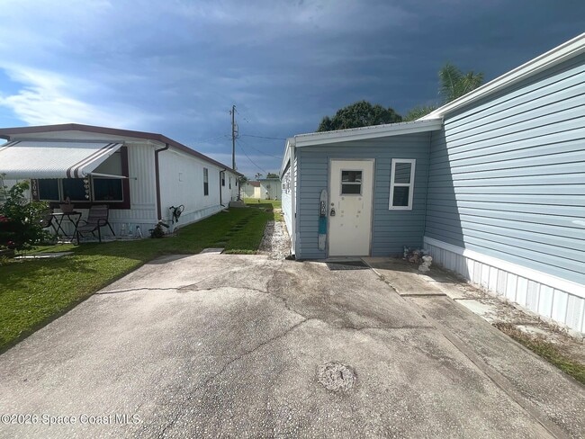 306 Melissa Ln