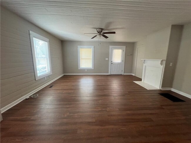 Photo - 47 Quarry St