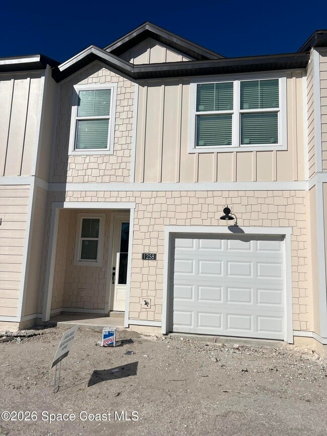 Photo - 1258 Bluewater Ln