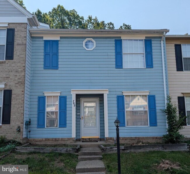 Photo - 702 Wind Ridge Dr Townhome