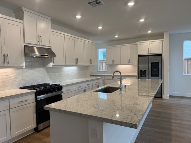 Photo - 443 Royal Nat'l Rd