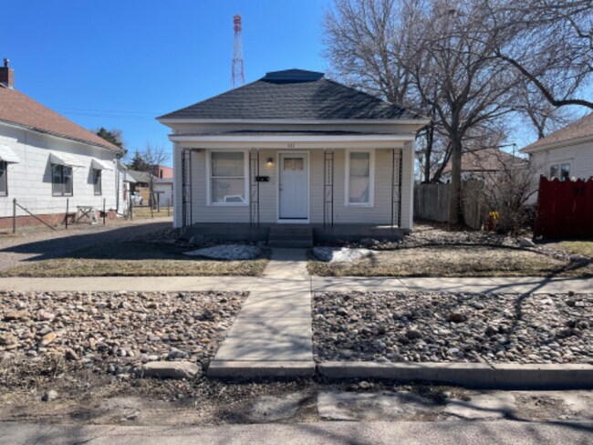 Photo - 111 Douglas St