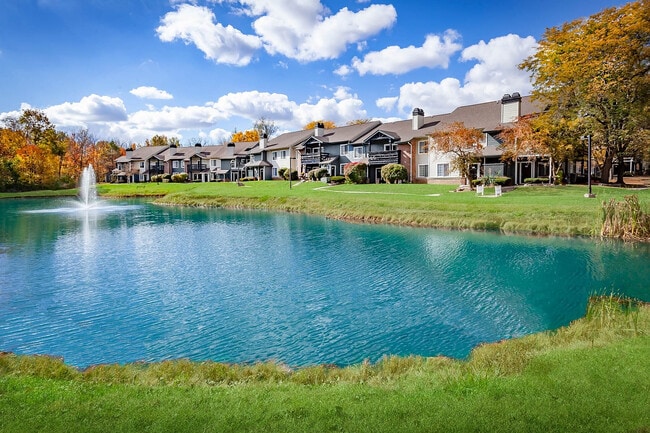 Building Photo - Pointe Inverness