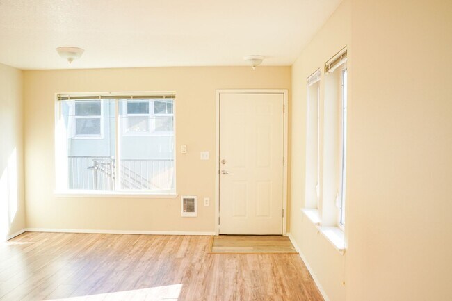 Photo - St. John's-Renovated 1-Bedroom Awaits Your Arrival! Unit 35-07