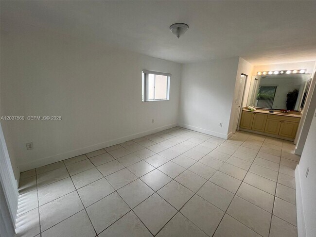Photo - 4800 NW 102nd Ave Unit 103-10