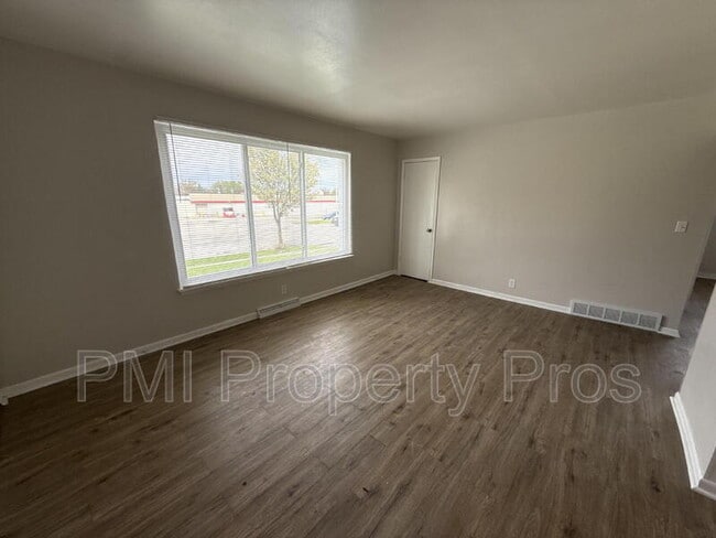 Photo - 7701 W Hampton Ave Unit 2
