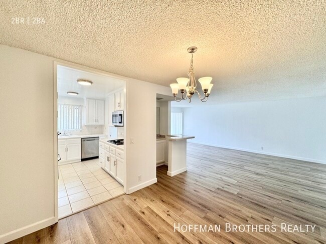 Photo - 1420 Rexford Dr Unit 11