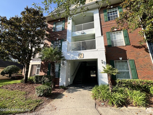 Building Photo - 785 Oakleaf Plantation Pkwy Unit 723 Rental