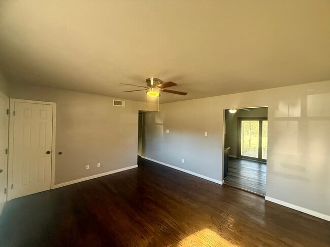 Photo - 2411 Carywood Dr