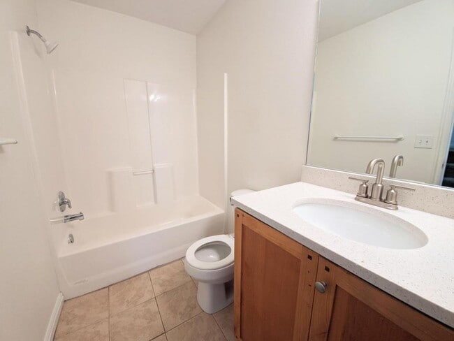 Photo - 1045 S 1200 W