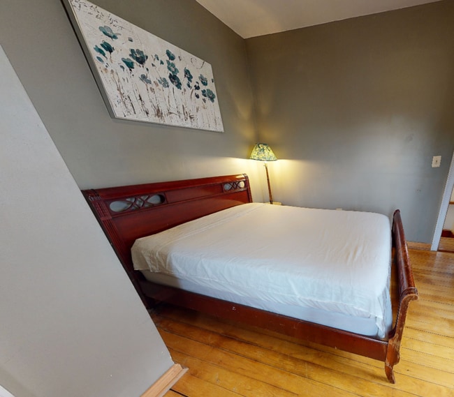Photo - 17 Holman St Unit 1