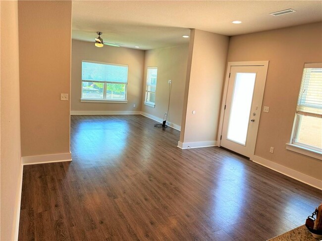 Photo - 3462 W Tuscan Rd