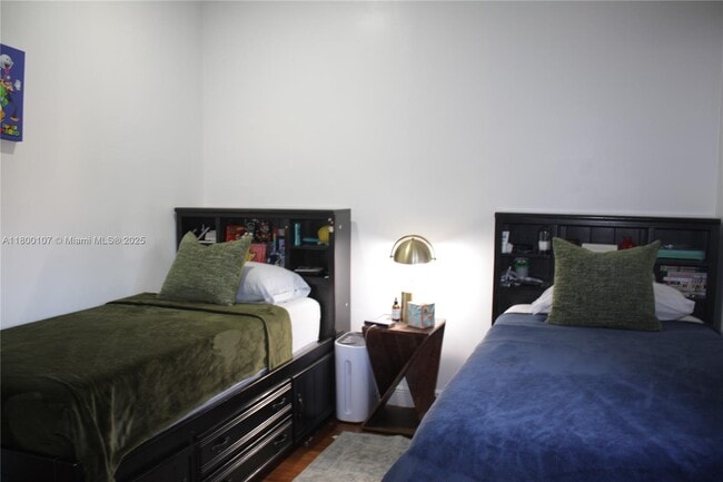 Photo - 909 NE 41st Terrace