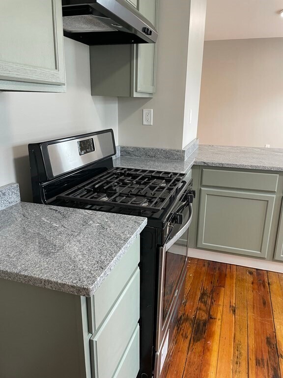 Photo - 15 Daniels St Unit 2