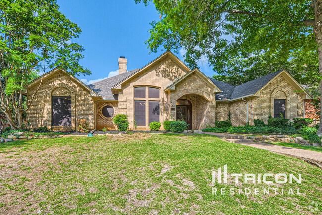 Building Photo - 5003 Willow Park Dr Rental