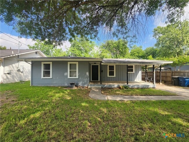 Photo - 554 Lee St
