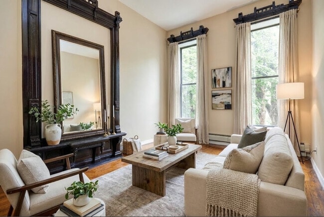 Building Photo - 135 W 130th St Unit 1