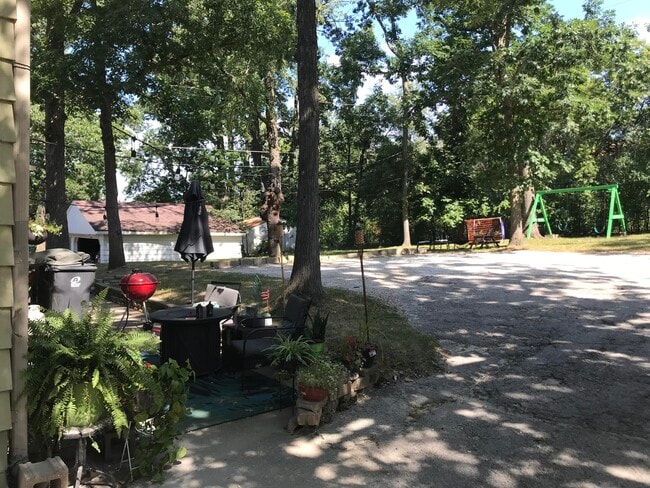 Photo - 443 N Grandview Blvd