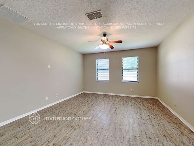 409 Arbor Pointe Ave