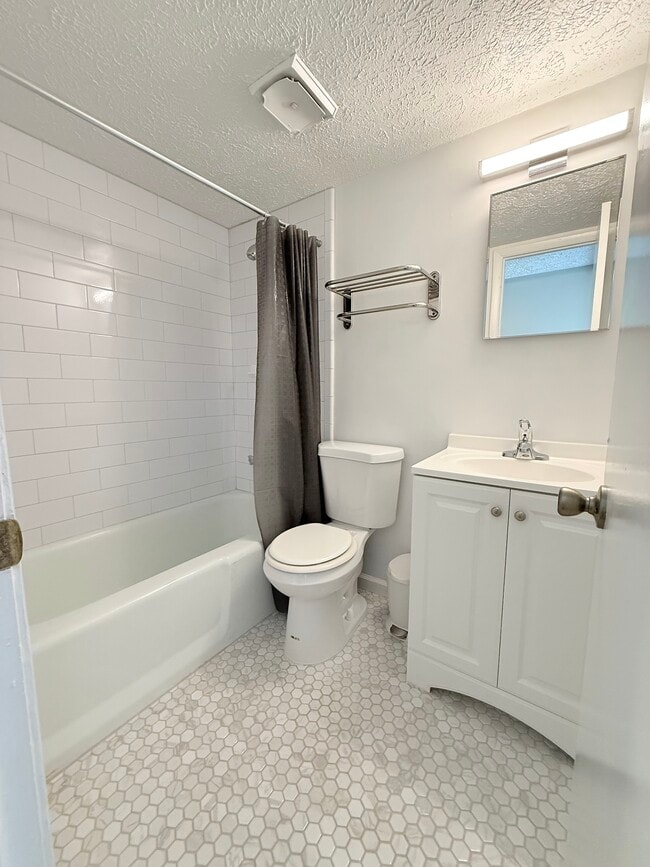 Photo - Kingstown Apartments